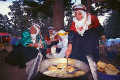 Bişi